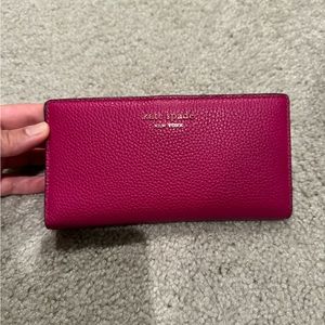 Kate spade bifold Stacie wallet